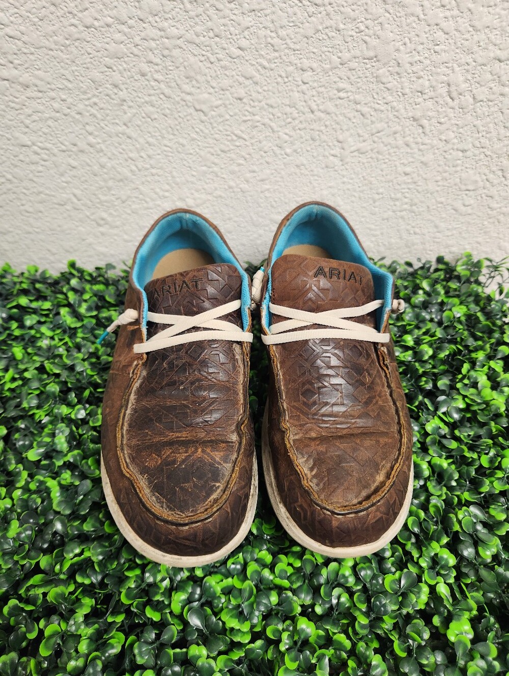 ARIAT - Hilo - Brown Blanket Emboss